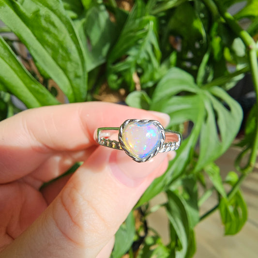 Opal Herz-Ring #39A