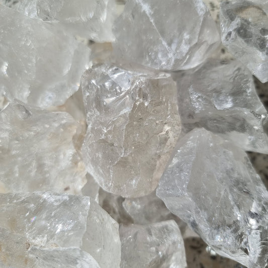 Bergkristall Rohstein (Extra Qualität)